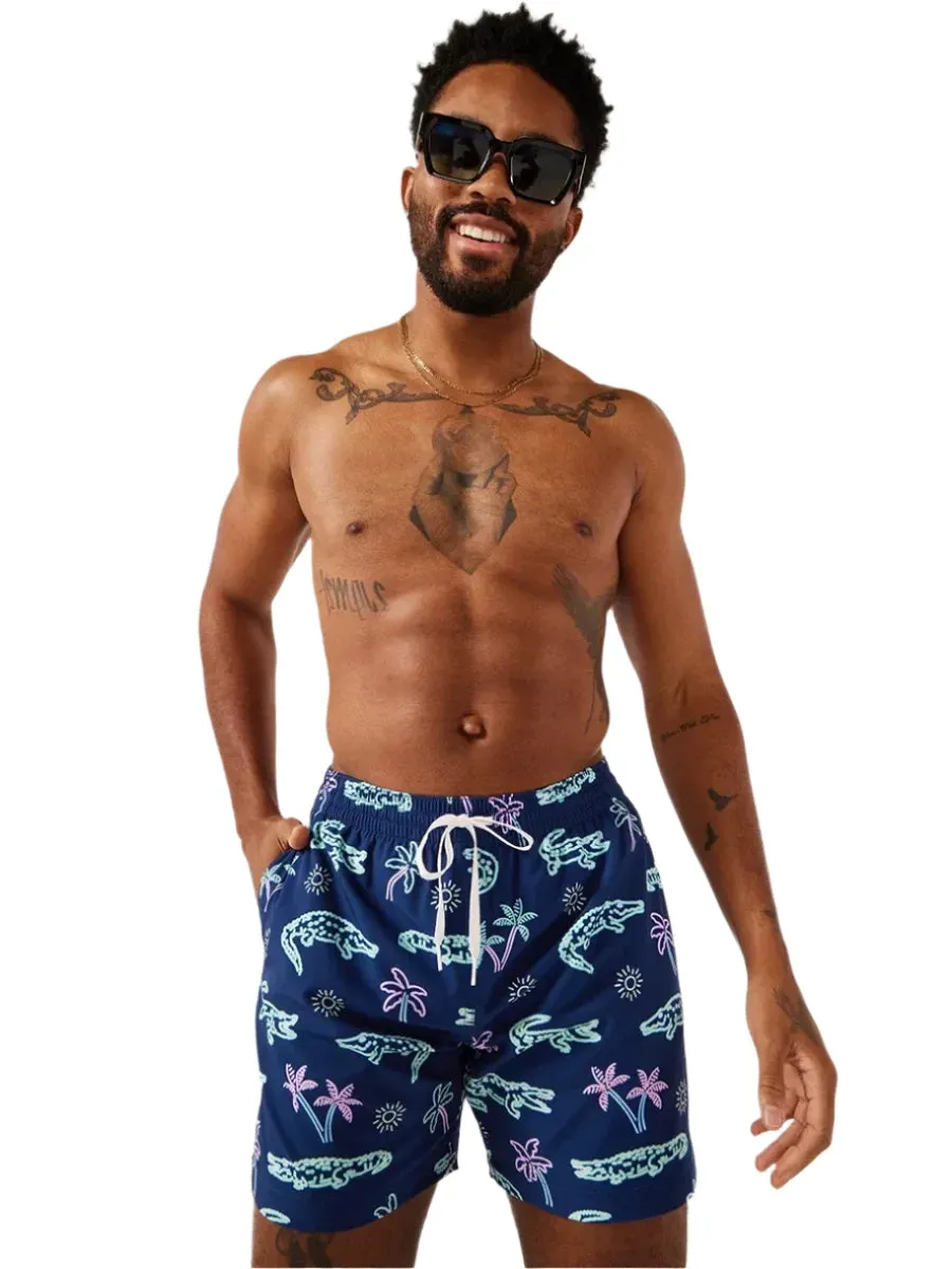 Chubbies The Neon Glades 5.5" Inseam Polyester/Spandex Swim Trunks with Mesh Brief Liner in Navy Blue